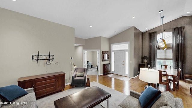 419 Village Lake Dr, Louisville, KY 40245 - photo 7