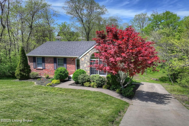 1407 Allgeier Dr, La Grange, KY 40031 - photo 4