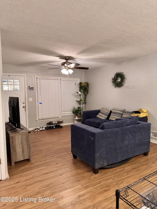 5213 Barnes Dr, Louisville, KY 40219 - photo 5