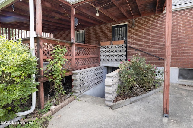 2504 Gardiner Ln, Louisville, KY 40205 - photo 10