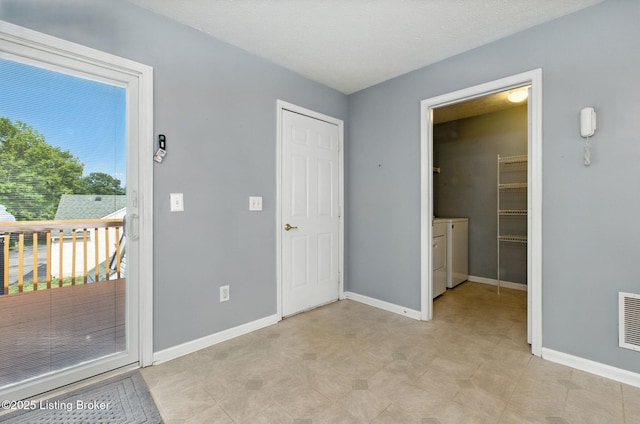 8013 Hunter Green Way, Louisville, KY 40291 - photo 19