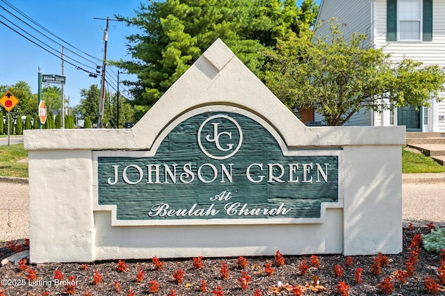 8013 Hunter Green Way, Louisville, KY 40291 - photo 36
