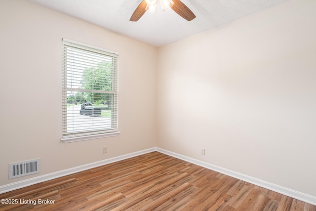 6905 Spourtland Dr, Louisville, KY 40228 - photo 36