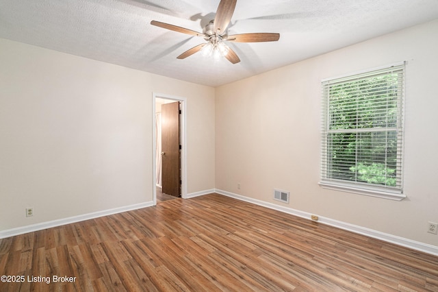 6905 Spourtland Dr, Louisville, KY 40228 - photo 11