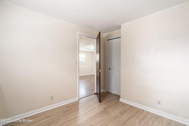 6905 Spourtland Dr, Louisville, KY 40228 - photo 43