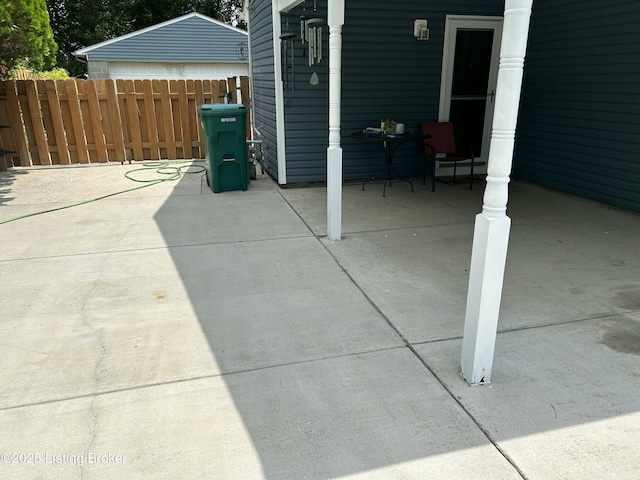 14001 Beeston Blvd, Louisville, KY 40272 - photo 2