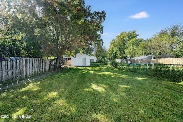2642 Rowan St, Louisville, KY 40212 - photo 23