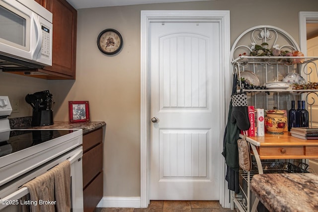 203 Demaree Dr, Bardstown, KY 40004 - photo 25
