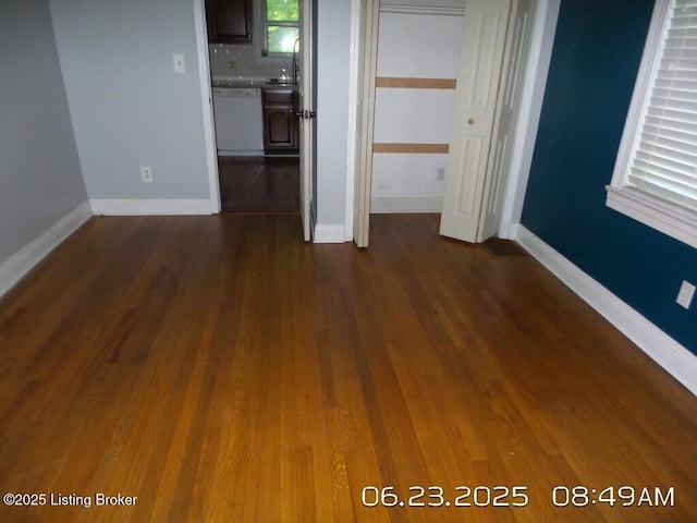 9208 Jefferson Ave, Louisville, KY 40291 - photo 4