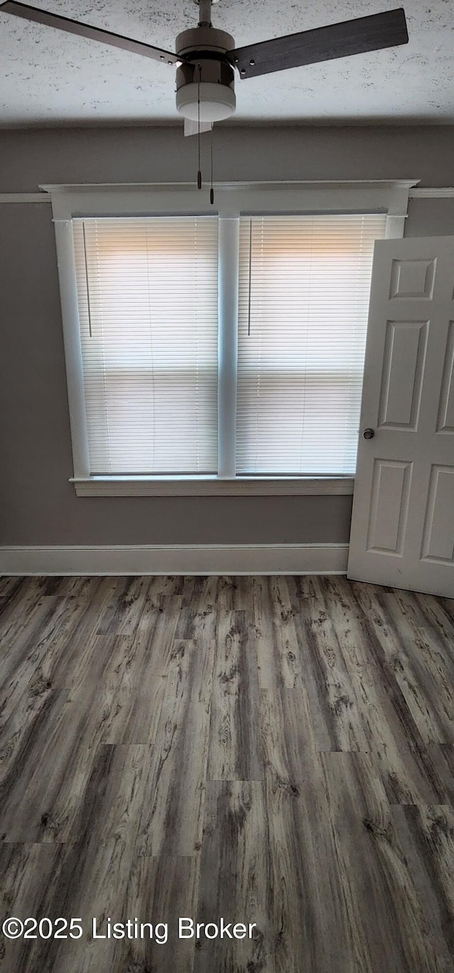 634 S 38th St, Louisville, KY 40211 - photo 11