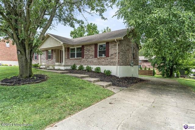 305 Falcon Ct, Elizabethtown, KY 42701 - photo 2