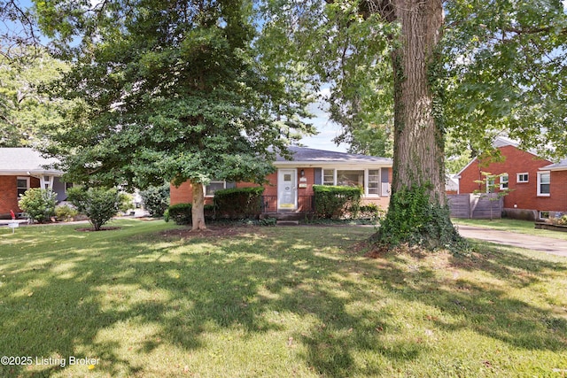 4407 Saint Regis Ln, Louisville, KY 40220 - photo 2