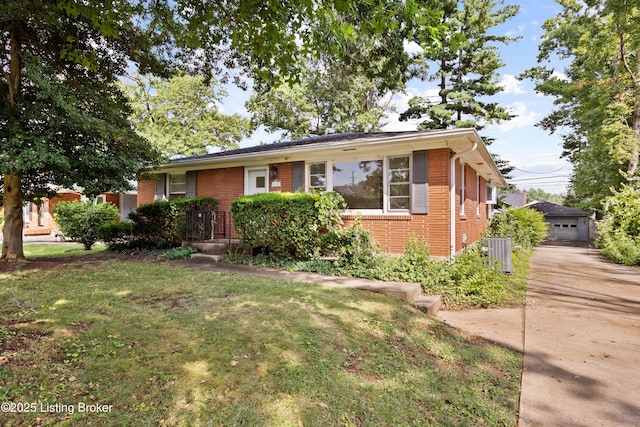 4407 Saint Regis Ln, Louisville, KY 40220 - photo 4