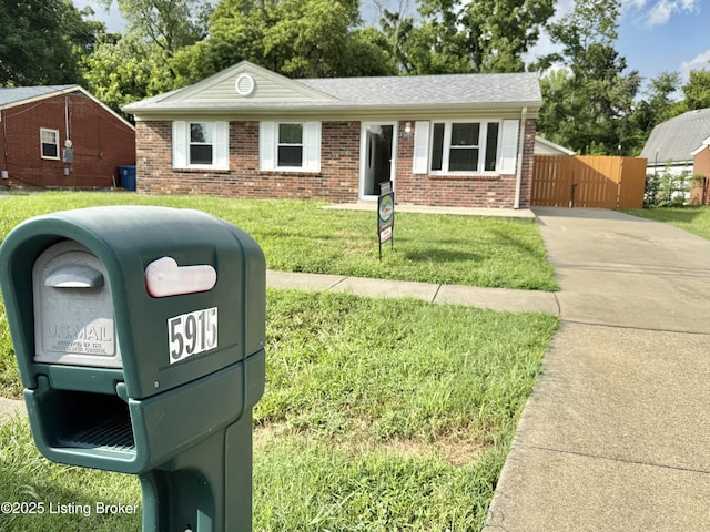 5915 Toebbe Ln, Louisville, KY 40229 - photo 2