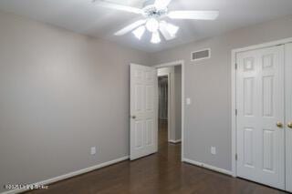 10001 Glen Meadow Rd, Louisville, KY 40241 - photo 18