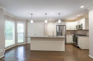 10001 Glen Meadow Rd, Louisville, KY 40241 - photo 22