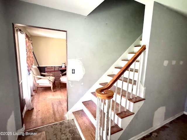 6504 Moorman Rd, Louisville, KY 40272 - photo 23