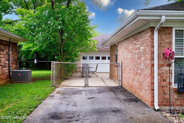 3311 Mcadams Ct, Louisville, KY 40299 - photo 19