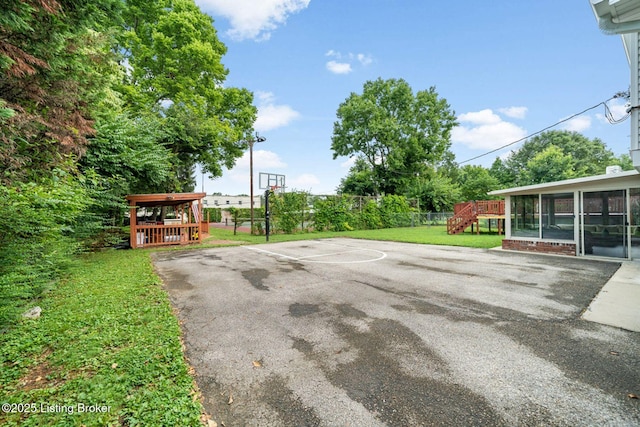 2207 Bashford Manor Ln, Louisville, KY 40218 - photo 63