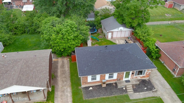 7724 Kim Dr, Louisville, KY 40214 - photo 8