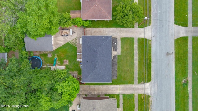 7724 Kim Dr, Louisville, KY 40214 - photo 10