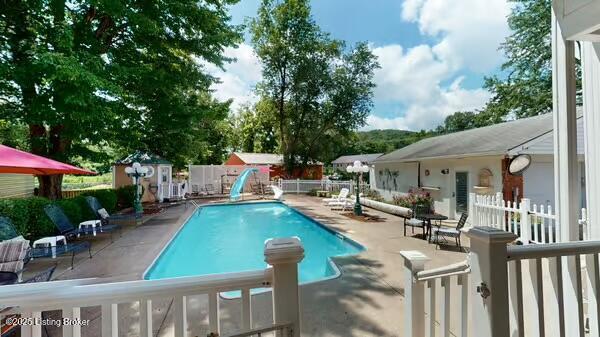 5614 Genny Ct, Louisville, KY 40214 - photo 33