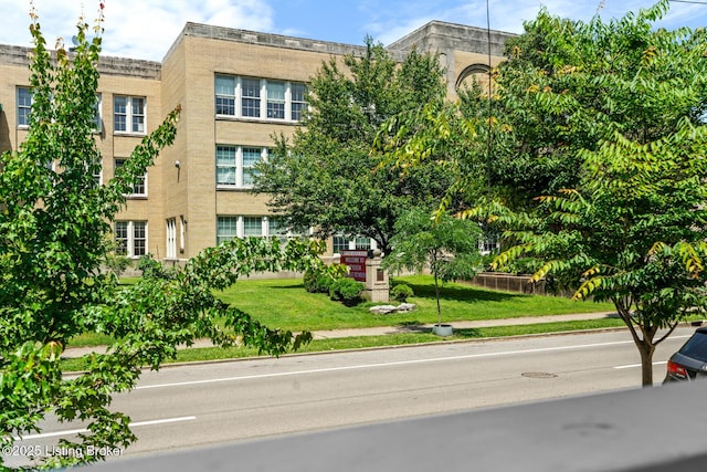 823 S Jackson St, Louisville, KY 40203 - photo 26