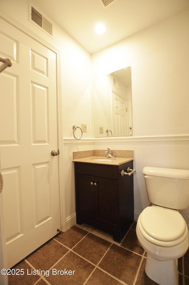 806 Lafontenay Ct, Louisville, KY 40223 - photo 6