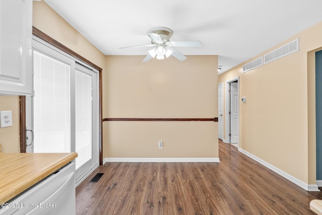 5517 Landcross Dr, Louisville, KY 40216 - photo 7