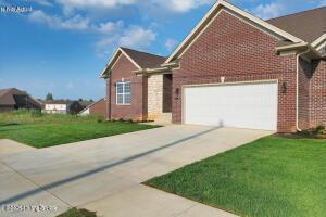 310 Christman Ln Unit B, Shepherdsville, KY 40165 - photo 2