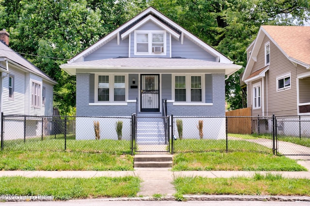 611 Cecil Ave, Louisville, KY 40211 - photo 1