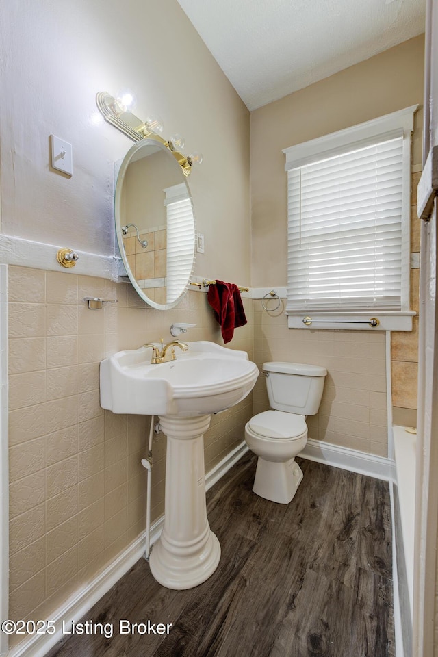 611 Cecil Ave, Louisville, KY 40211 - photo 24