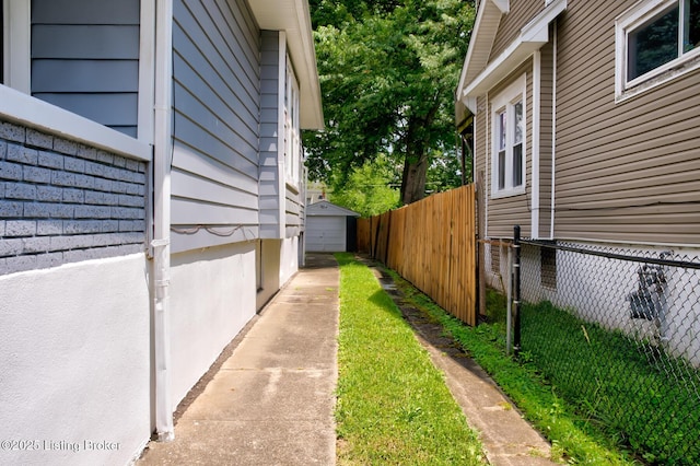 611 Cecil Ave, Louisville, KY 40211 - photo 35
