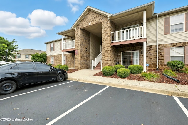 7802 Alfred Schlatter Dr Apt 6, Louisville, KY 40214 - photo 1