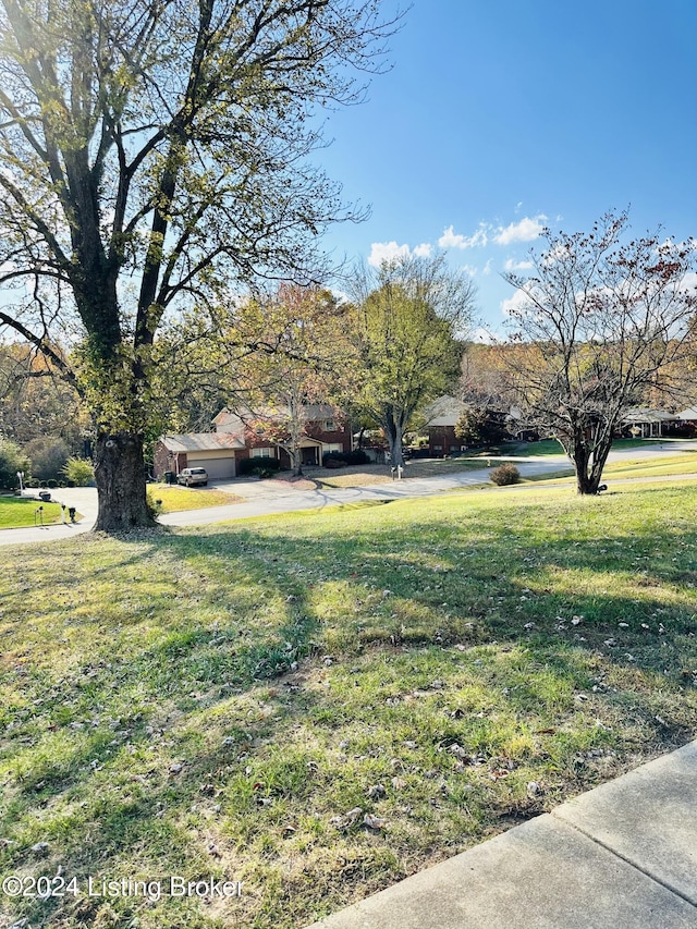 8709 Lakeridge Dr, Louisville, KY 40272 - photo 44