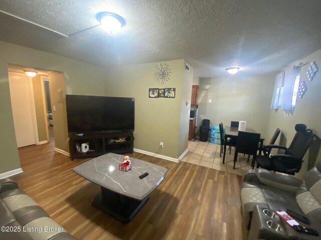 3411 Prestwood Dr 3407, Louisville, KY 40219 - photo 6