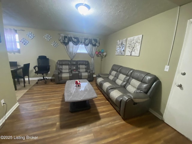 3411 Prestwood Dr 3407, Louisville, KY 40219 - photo 15