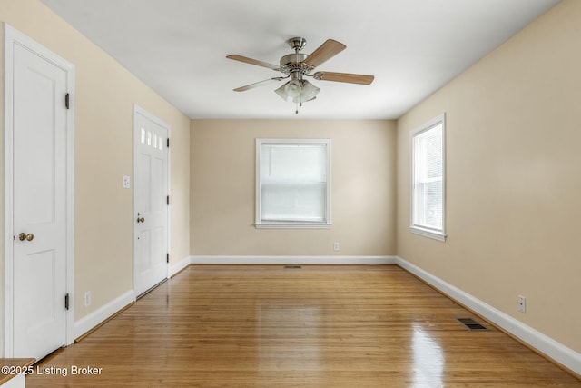 3016 Bobolink Rd, Louisville, KY 40217 - photo 4