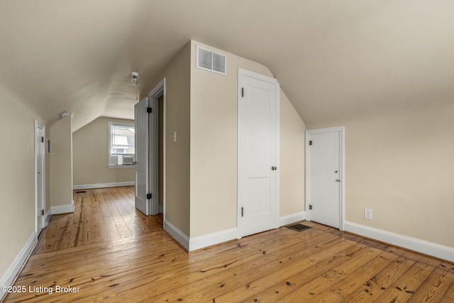 3016 Bobolink Rd, Louisville, KY 40217 - photo 20