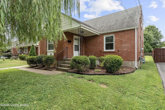 3016 Bobolink Rd, Louisville, KY 40217 - photo 1
