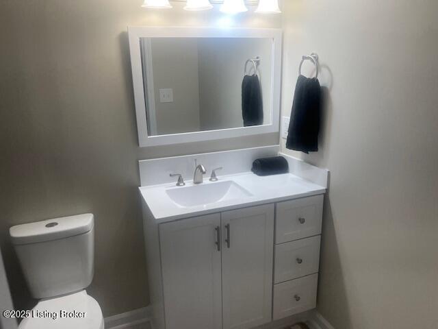 309 Marshall Dr, Louisville, KY 40207 - photo 20