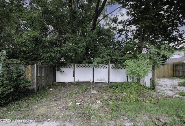 1226 S Floyd St, Louisville, KY 40203 - photo 31