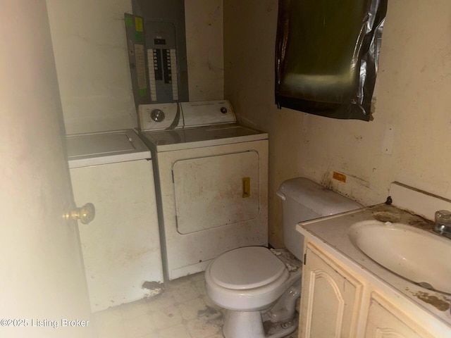 228 W 2nd St, Hardinsburg, KY 40143 - photo 4