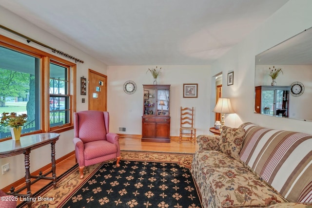 308 Chieftain Dr, Louisville, KY 40118 - photo 6