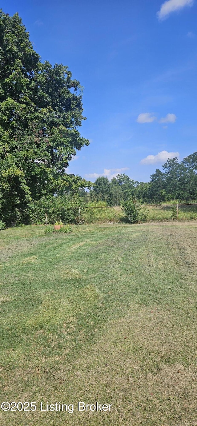 13207 Meadowlawn Dr, Louisville, KY 40272 - photo 24