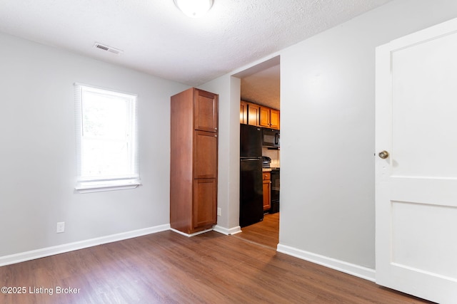 903 Beecher St, Louisville, KY 40215 - photo 15