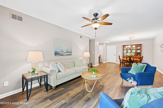 1600 Gardiner Ln Unit 203, Louisville, KY 40205 - photo 1