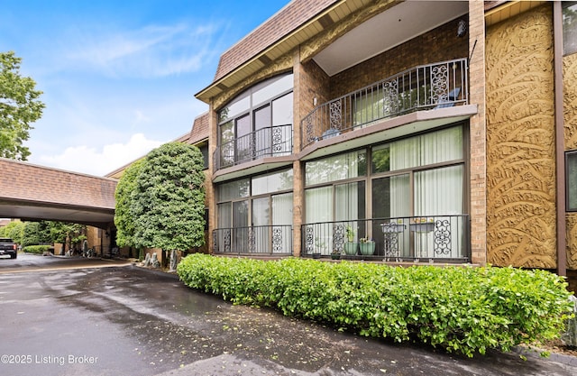 1600 Gardiner Ln Unit 203, Louisville, KY 40205 - photo 29