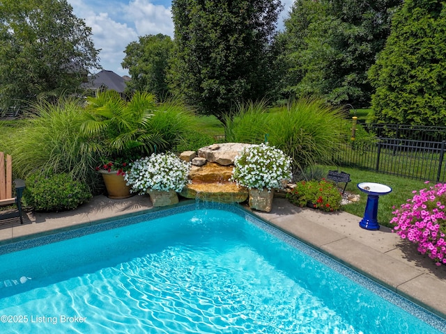4901 Bridle Bend Way, Louisville, KY 40299 - photo 14