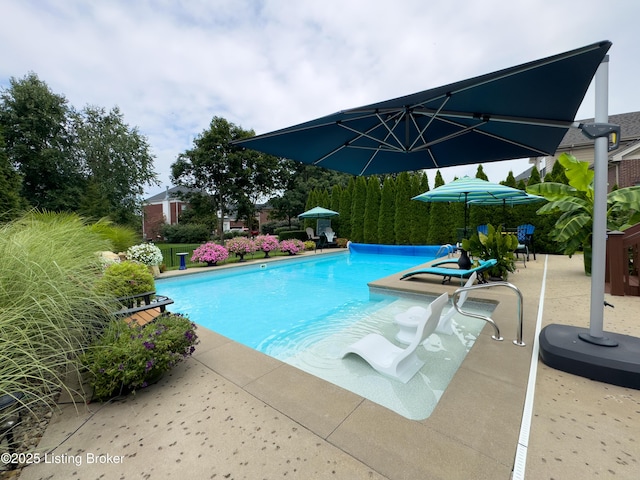 4901 Bridle Bend Way, Louisville, KY 40299 - photo 8
